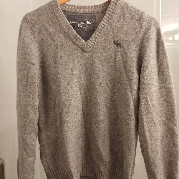 Abercrombie & Fitch 💯 Pure Cashmere Sweater - Picture 1 of 10